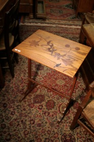 table de gigogne art nouveau